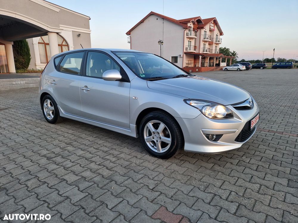 Hyundai i30 1.4 GL Classic - 3
