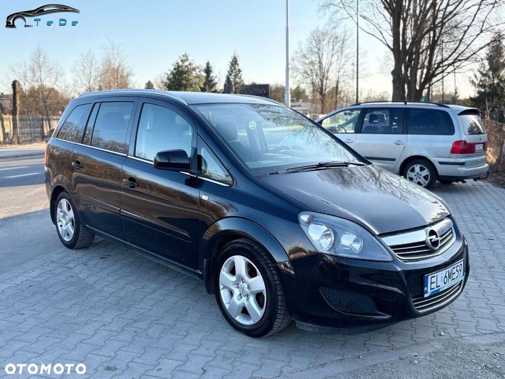 Opel Zafira 1.8 Cosmo - 23