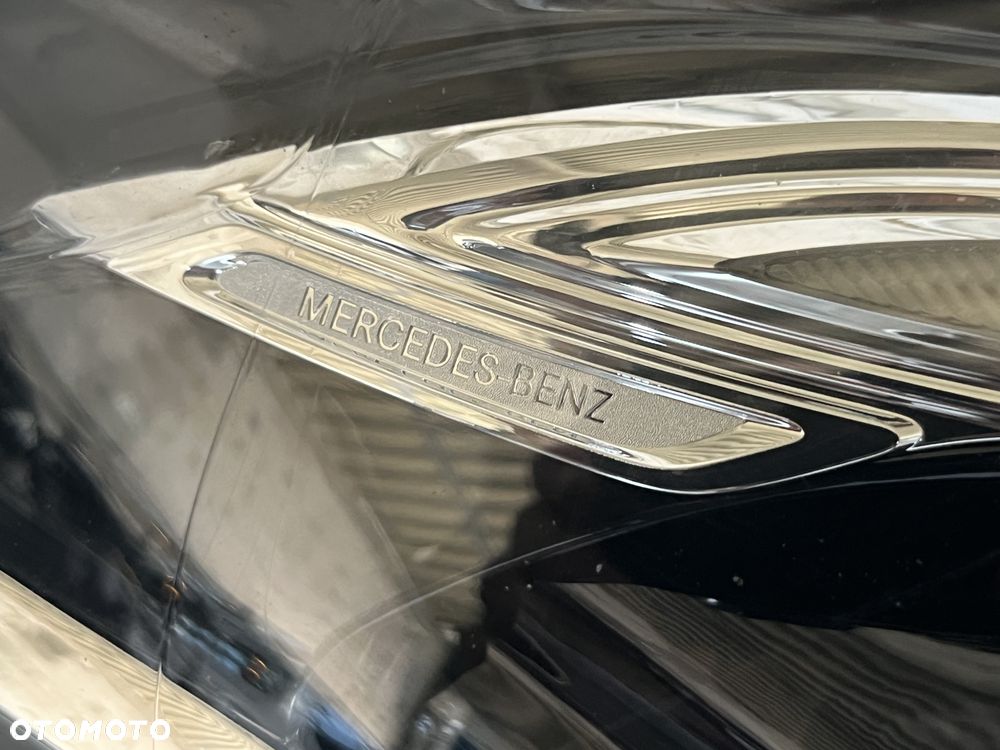 Lampa przednia prawa Mercedes W470 X-KLASA - 4