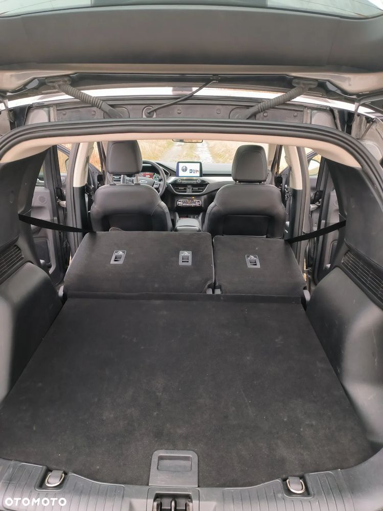 Ford Kuga 2.5 FHEV AWD Titanium X - 20