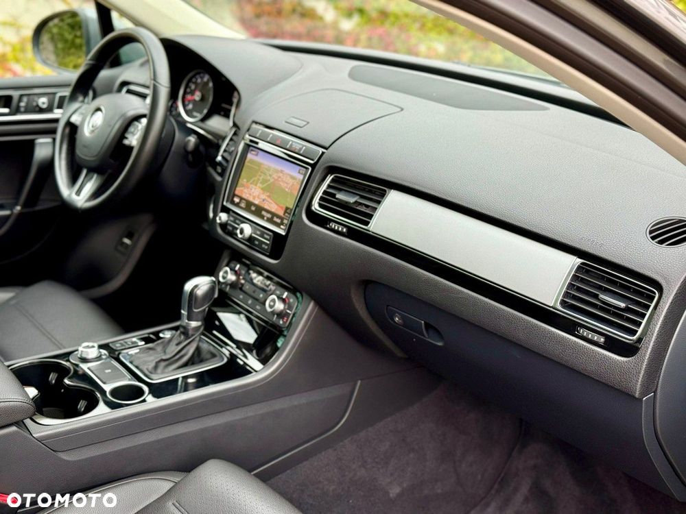 Volkswagen Touareg - 8