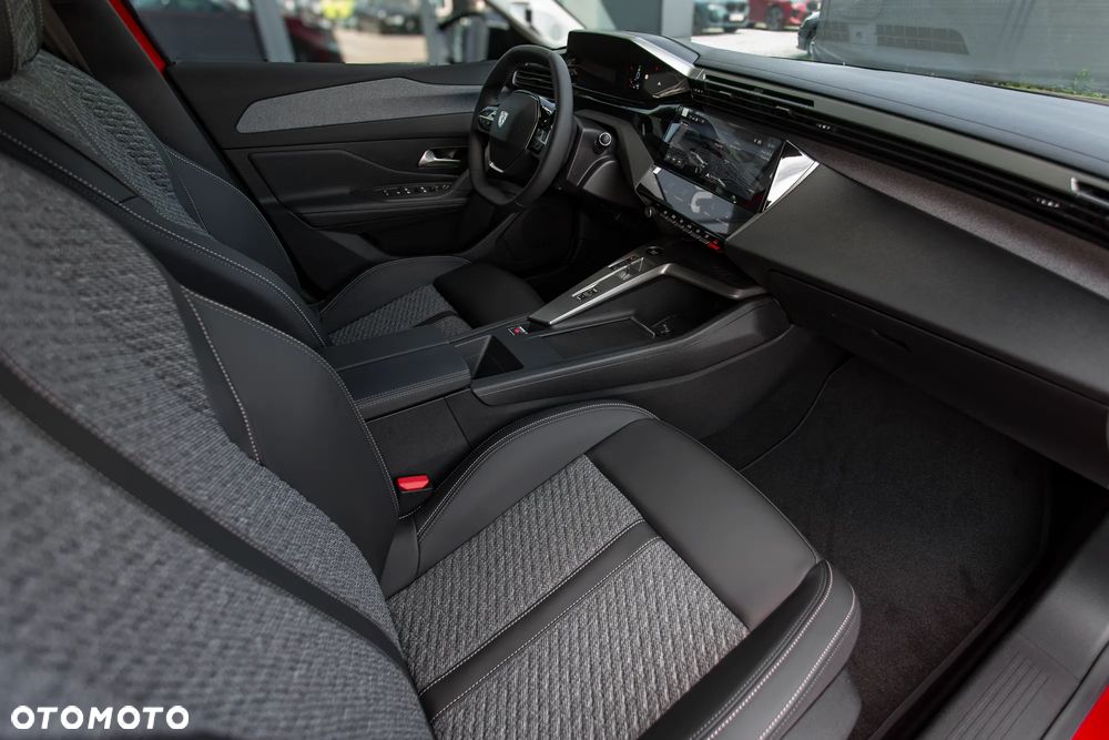 Peugeot 308 1.2 mHEV Allure S&S e-DCS6 - 11