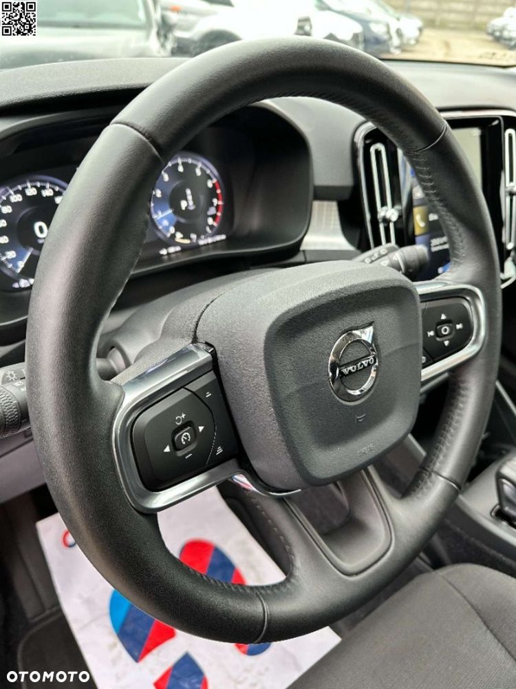 Volvo XC 40 - 18