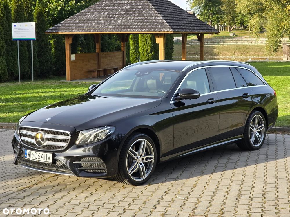 Mercedes-Benz Klasa E 220 d T 9G-TRONIC AMG Line - 2