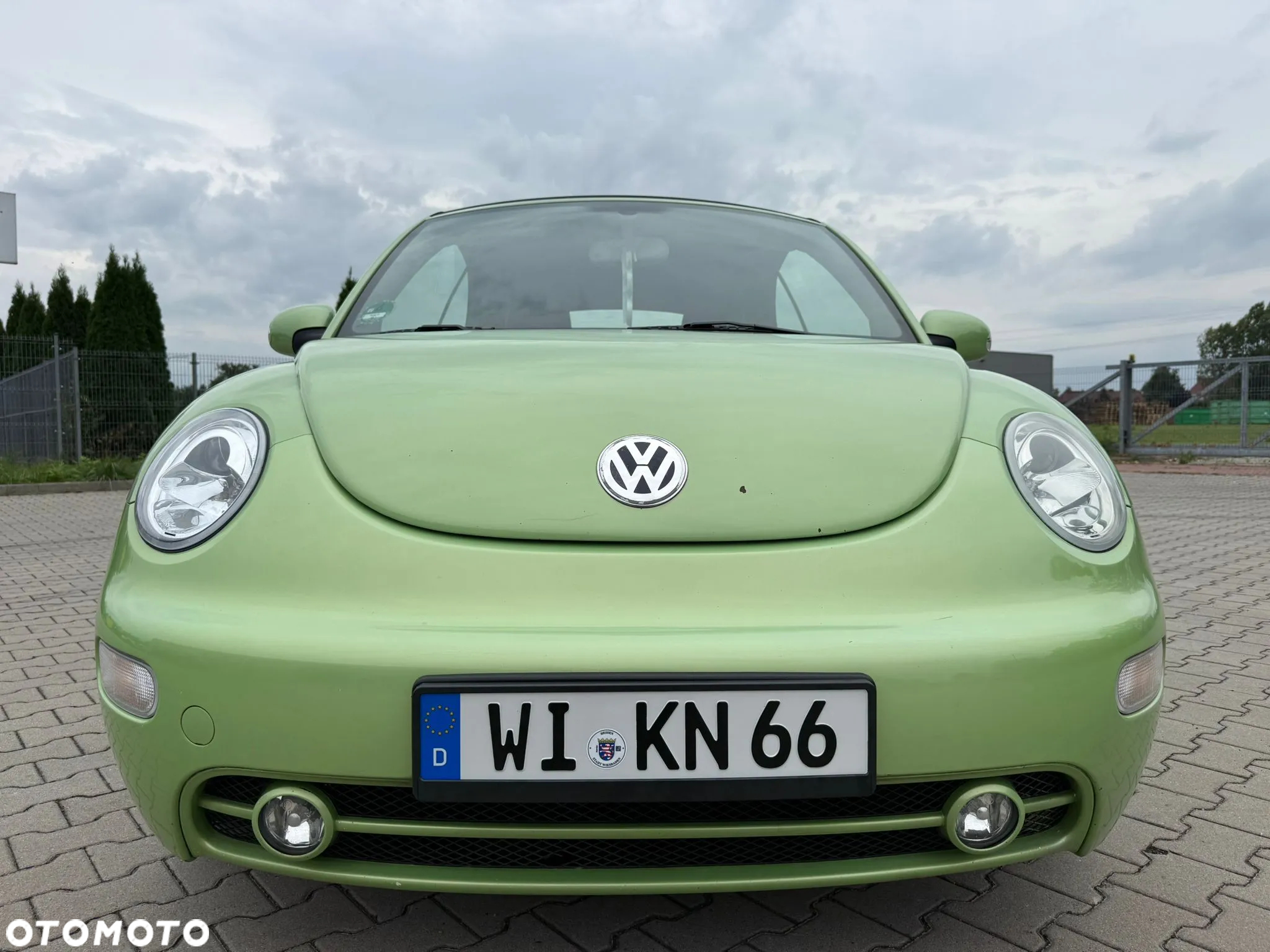 Volkswagen New Beetle Cabriolet 2.0 United - 12