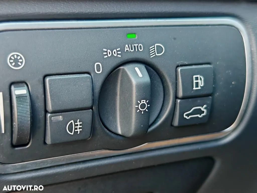 Volvo V60 D3 AWD Geartronic - 22