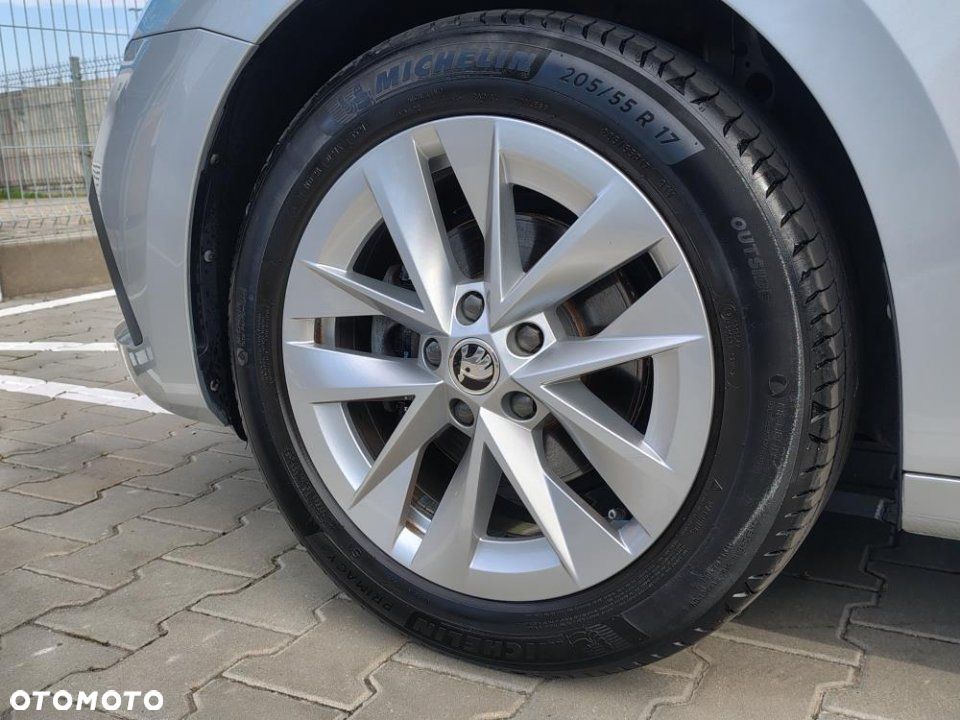 Skoda Octavia - 8