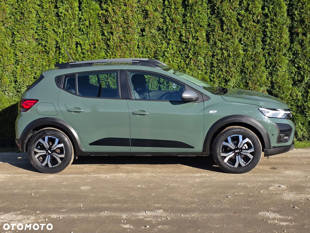 Dacia Sandero Stepway 2023 photo 2