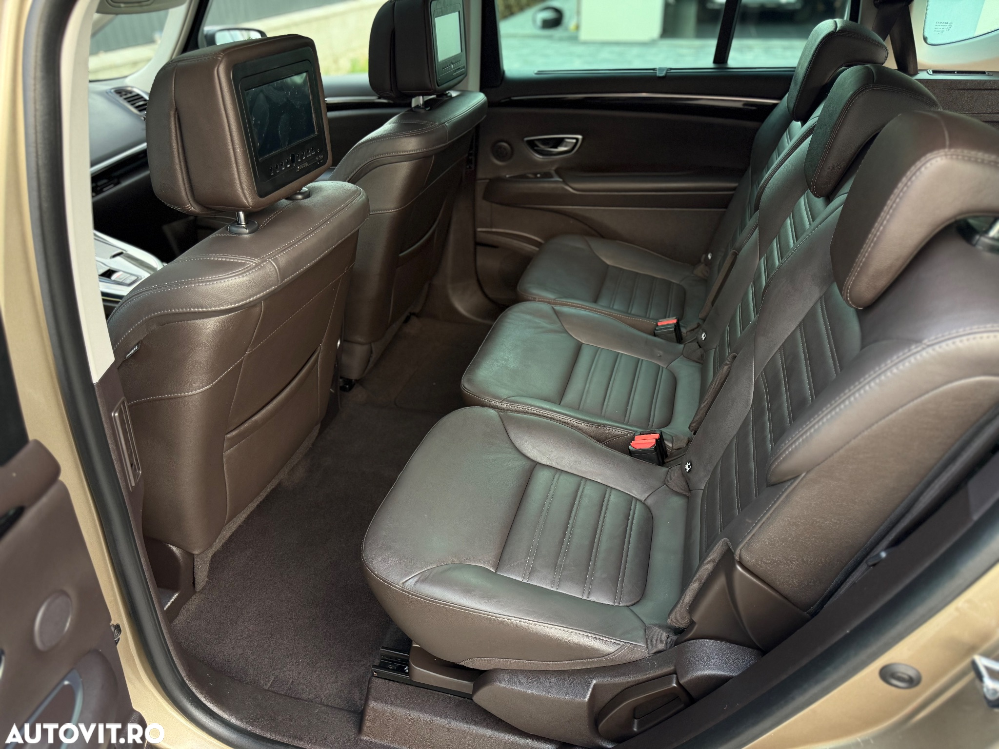 Renault Espace Energy dCi 160 EDC ELYSEE - 27