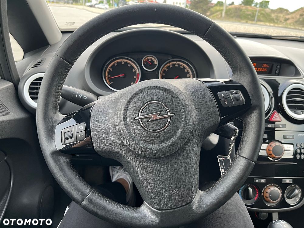 Opel Corsa - 32