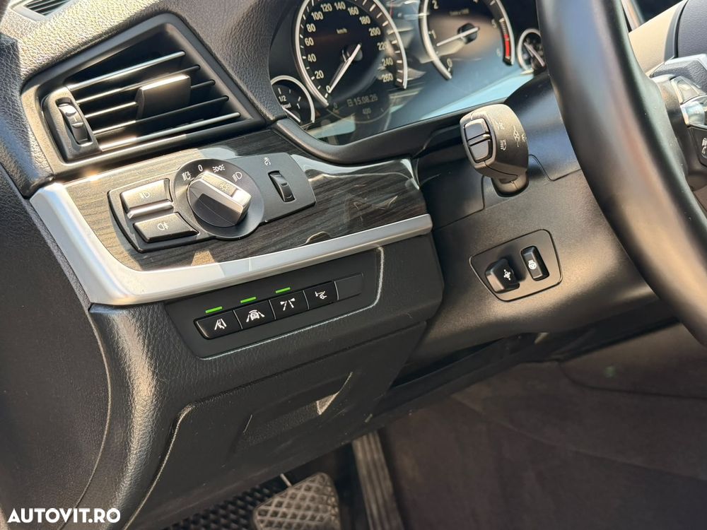 BMW Seria 5 530d Sport-Aut. Modern Line - 18
