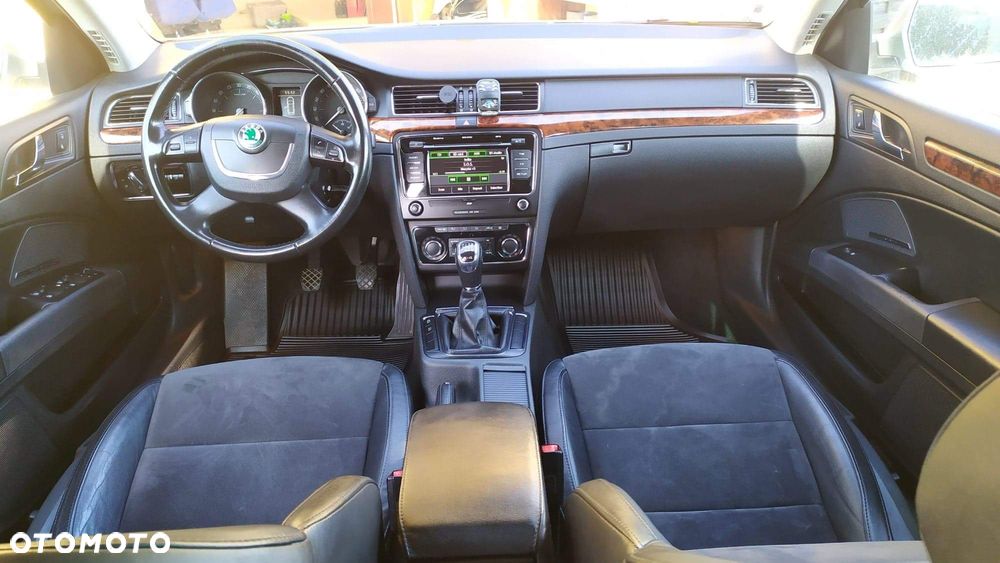 Skoda Superb 2.0 TDI 4x4 Comfort - 5