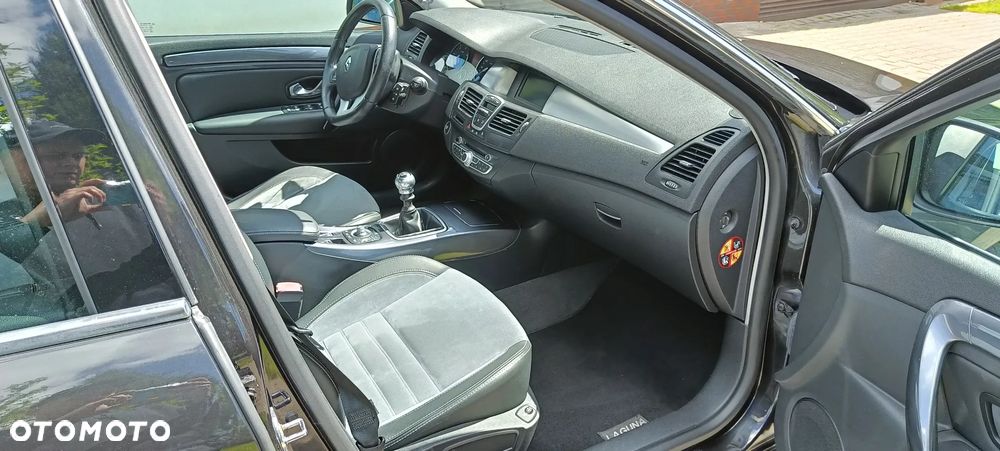 Renault Laguna 2.0 DCi FAP GT - 9
