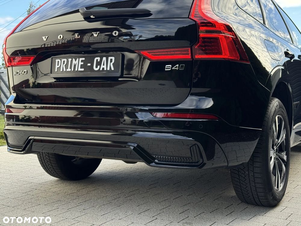 Volvo XC 60 B4 D AWD Plus Dark - 5