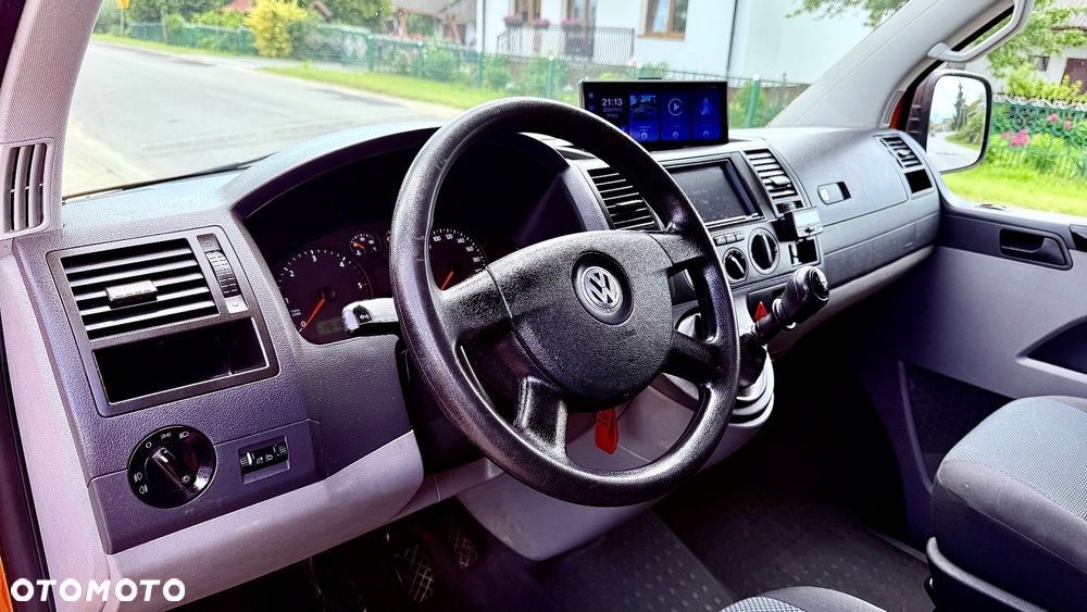 Volkswagen Transporter - 6