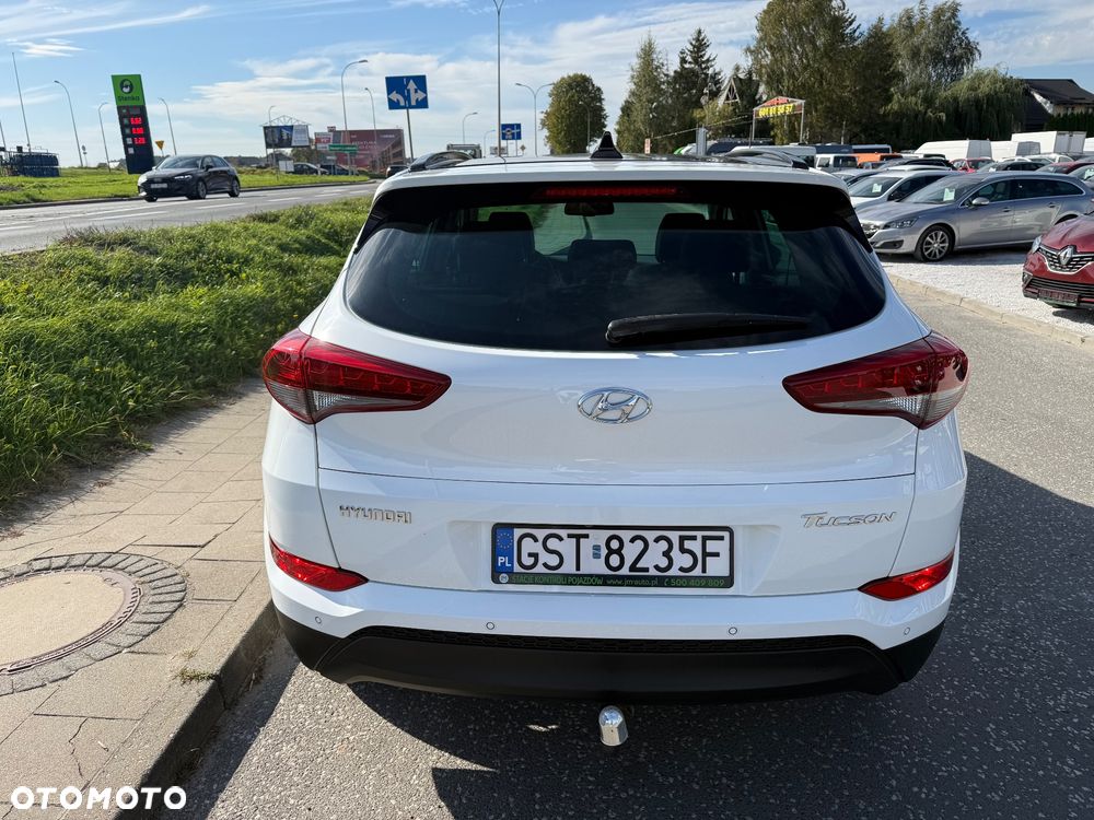 Hyundai Tucson blue 1.7 CRDi 2WD Advantage - 24