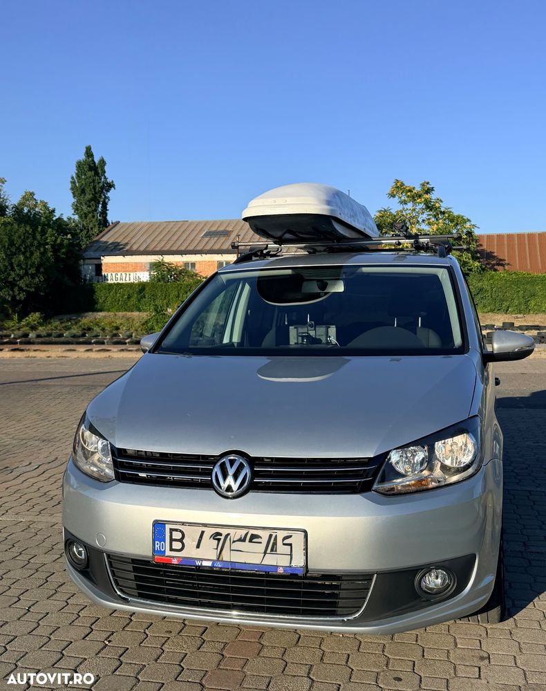 Volkswagen Touran 1.6 TDI DSG Trendline - 2