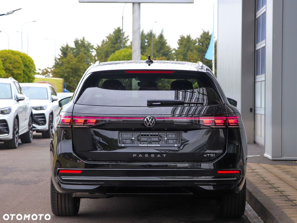 Volkswagen Passat Variant - 4