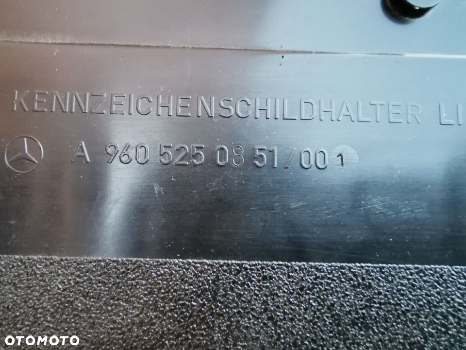 Mercedes Actros mp4 A960 Podkładka pod tablice lampę blenda - 2