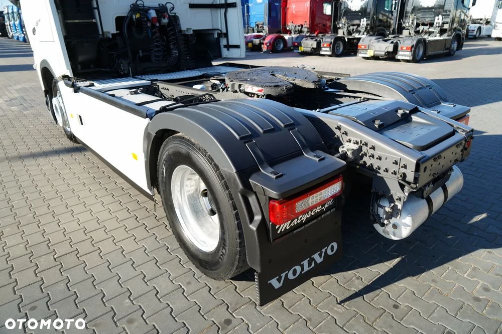 Volvo FH 500 / KLIMATYZACJA POSTOJOWA / I-SHIFT / ALUFELGI / EURO 6 - 15