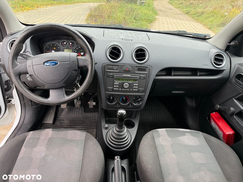 Ford Fusion - 21
