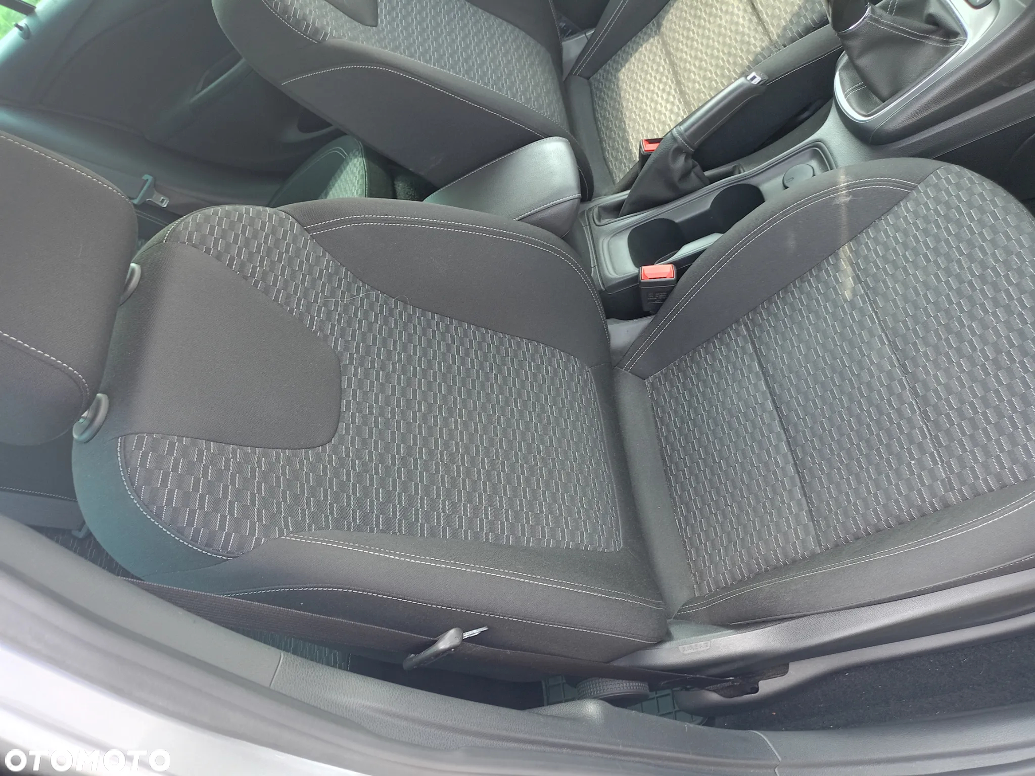Opel Astra V 1.6 CDTI Enjoy S&S - 24