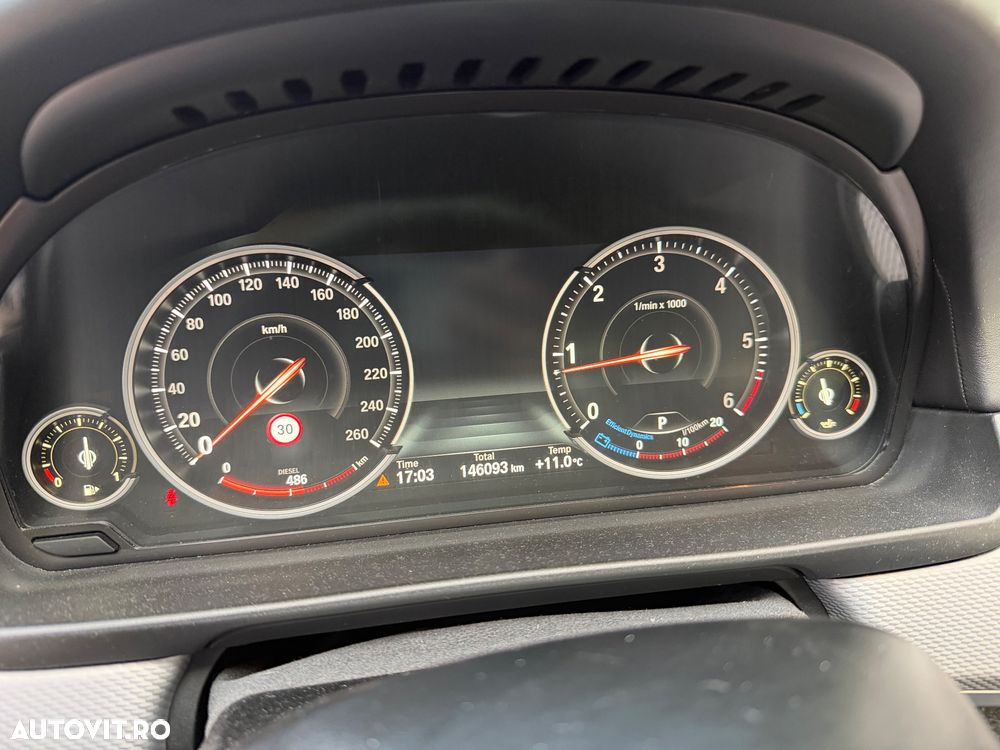 BMW Seria 5 518d Aut. - 15