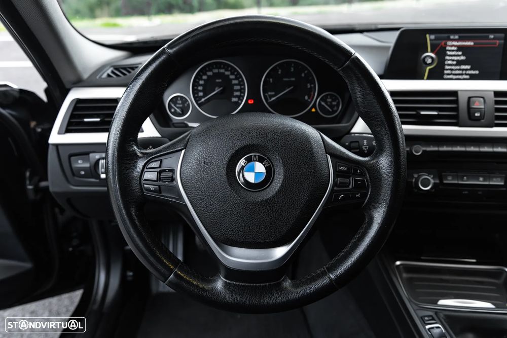 BMW 320 d Blue Performance - 28