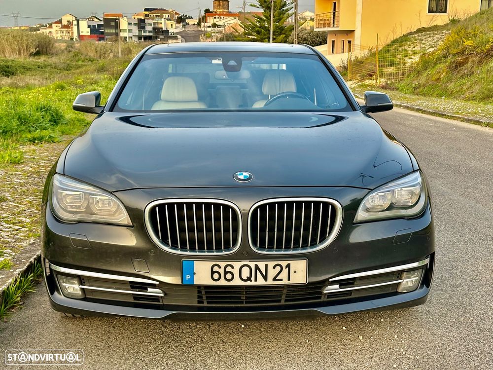 BMW 740 d - 23