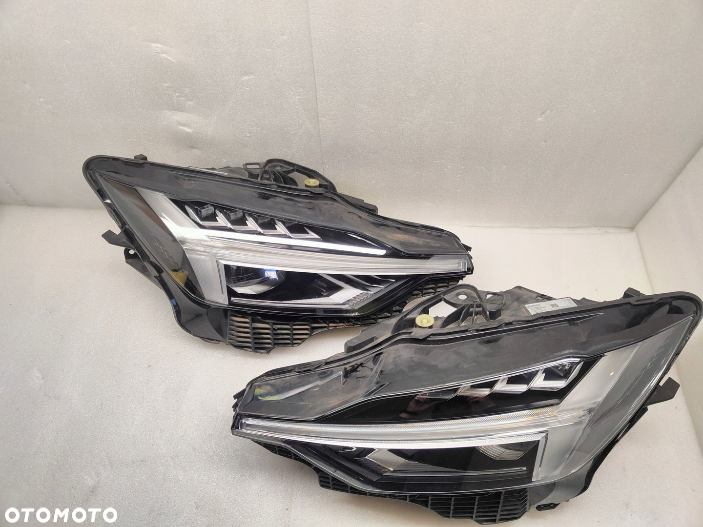 VOLVO POLESTAR FULL LED KOMPLET LAMP PRZEDNICH P31698070, P31698071 - 9