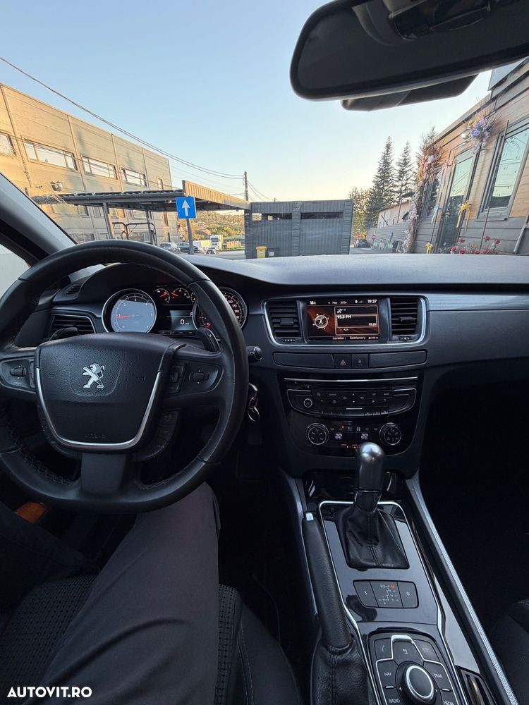 Peugeot 508 2.0 HDI FAP BVA Active - 16