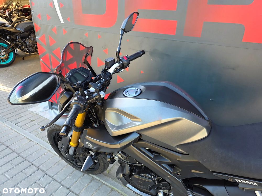 Yamaha MT - 10