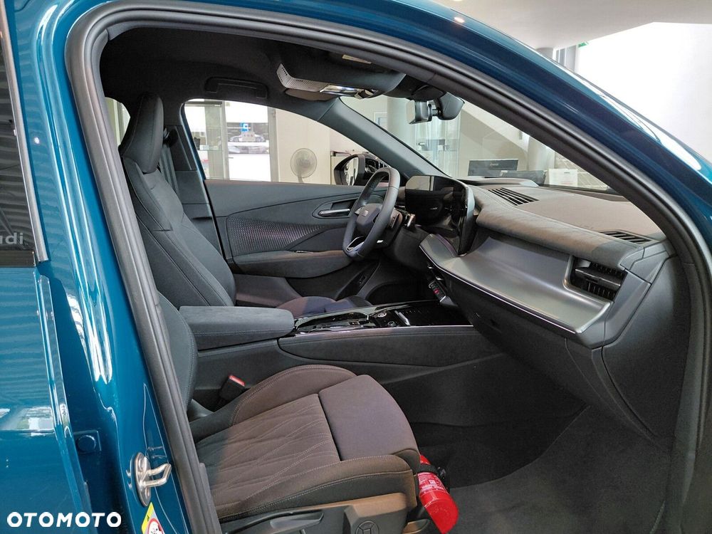 Audi Q3 Sportback - 11