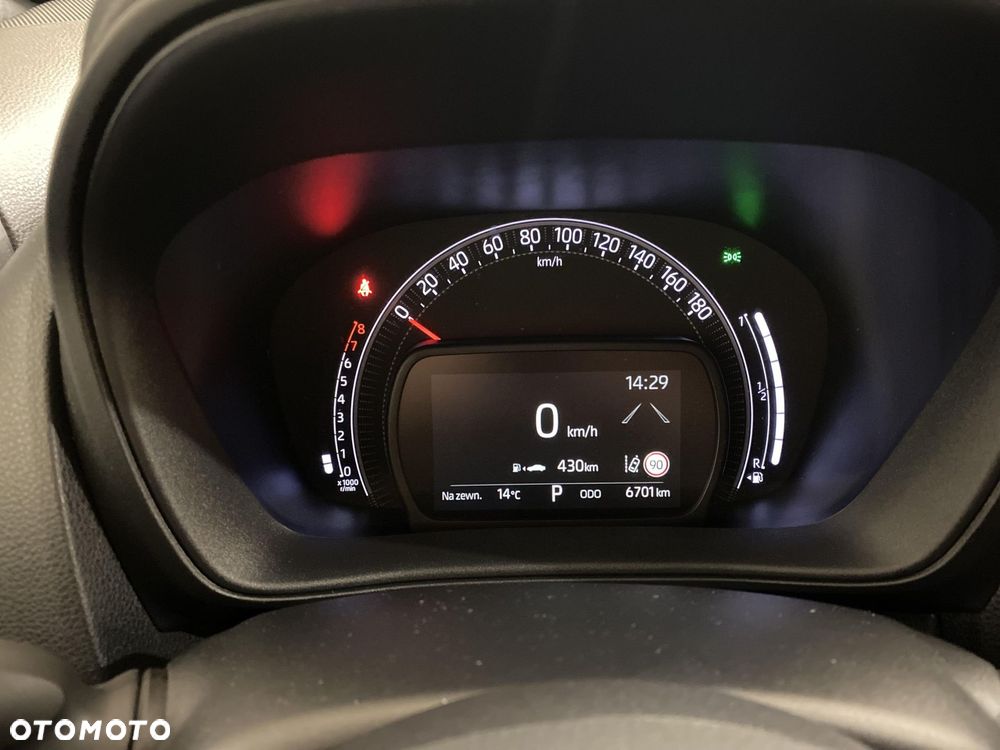 Toyota Aygo X 1.0 VVT-i Style CVT - 15