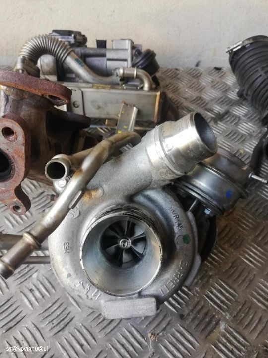 Turbo Renault Laguna III 2.0Dci motor M9R814 ref: Garret GTA1549 LV - 3