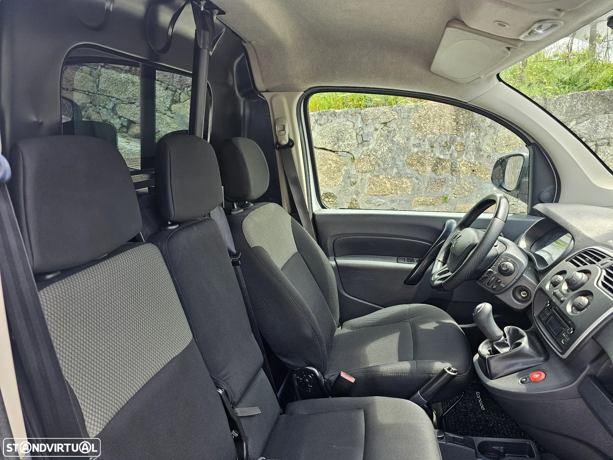 Renault Kangoo 1.5 Dci 3 Lugares  Com Iva - 24
