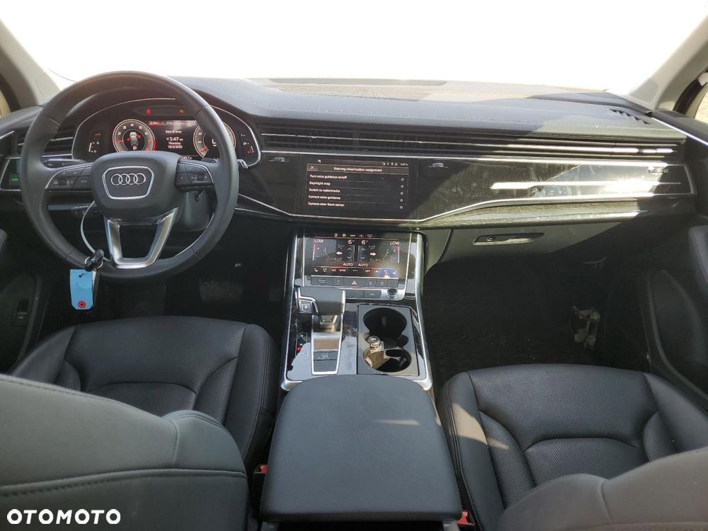 Audi Q7 - 8