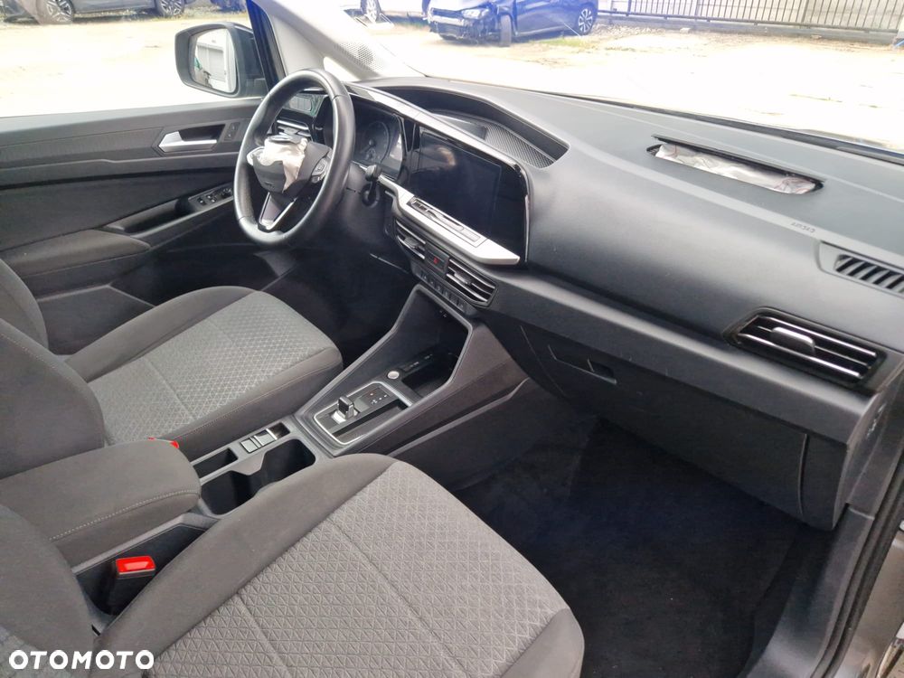 Ford Tourneo Connect Grand - 23