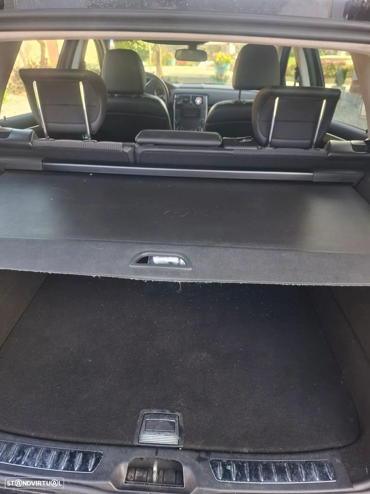 Mercedes-Benz MB180 - 1