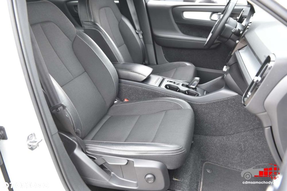 Volvo XC 40 - 21