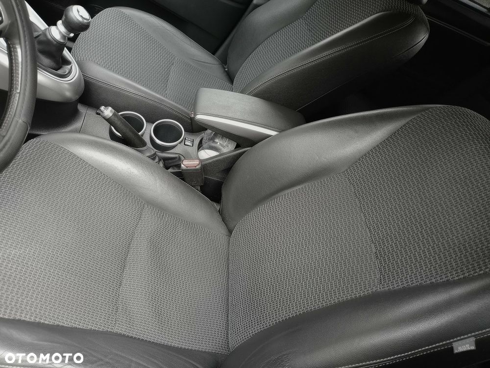 Toyota Verso 2.0 D-4D Premium - 2