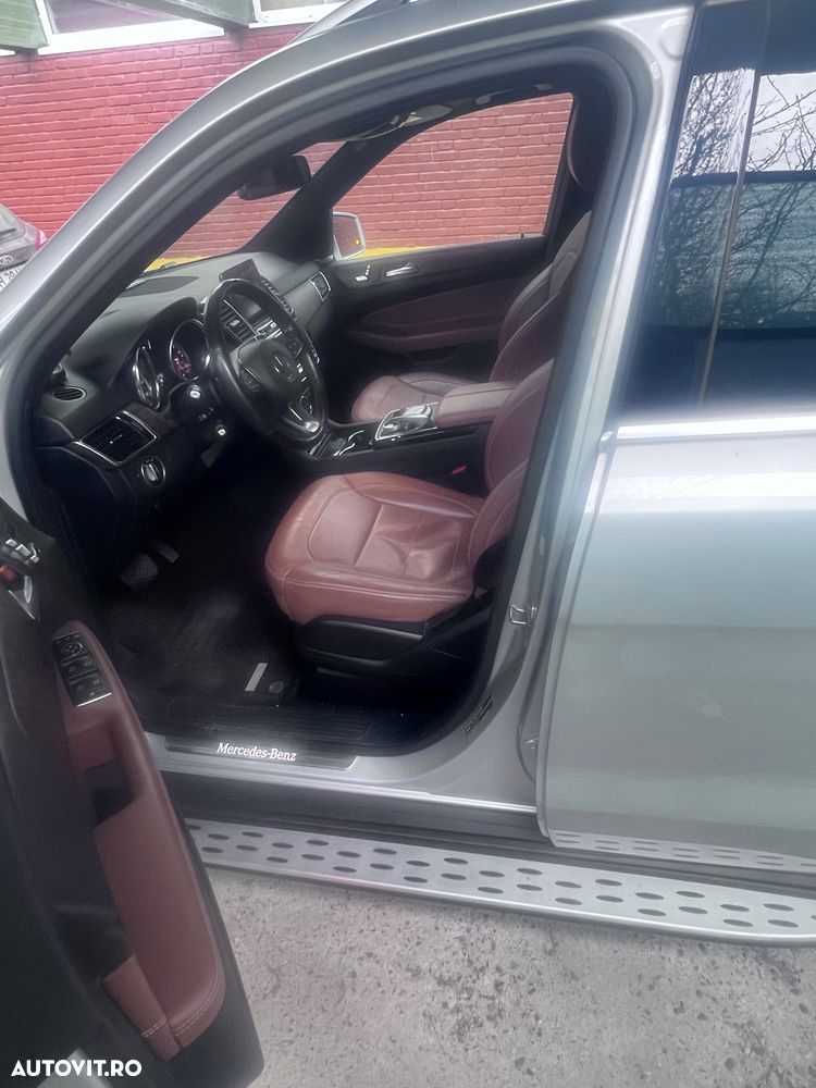 Mercedes-Benz GLE - 19