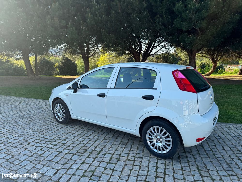Fiat Punto 1.3 M-Jet Lounge S&S - 2