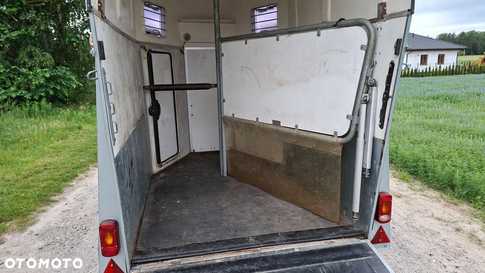 Inny Thule Prestige 135 E5 - 6