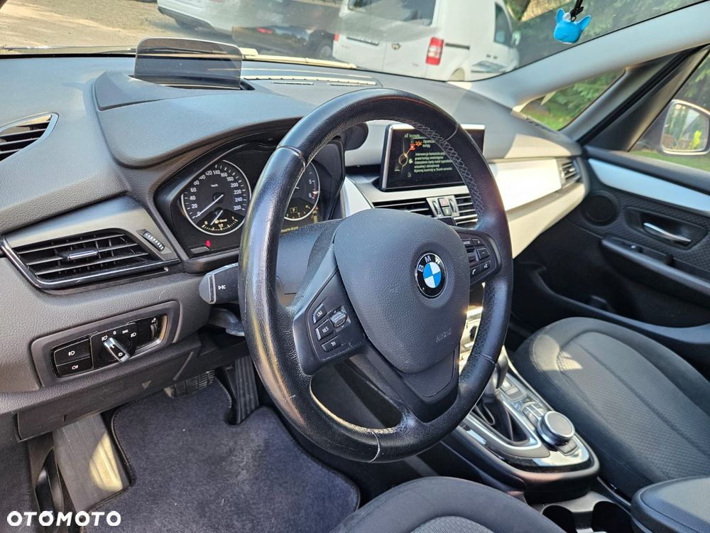 BMW Seria 2 218d Advantage sport - 28