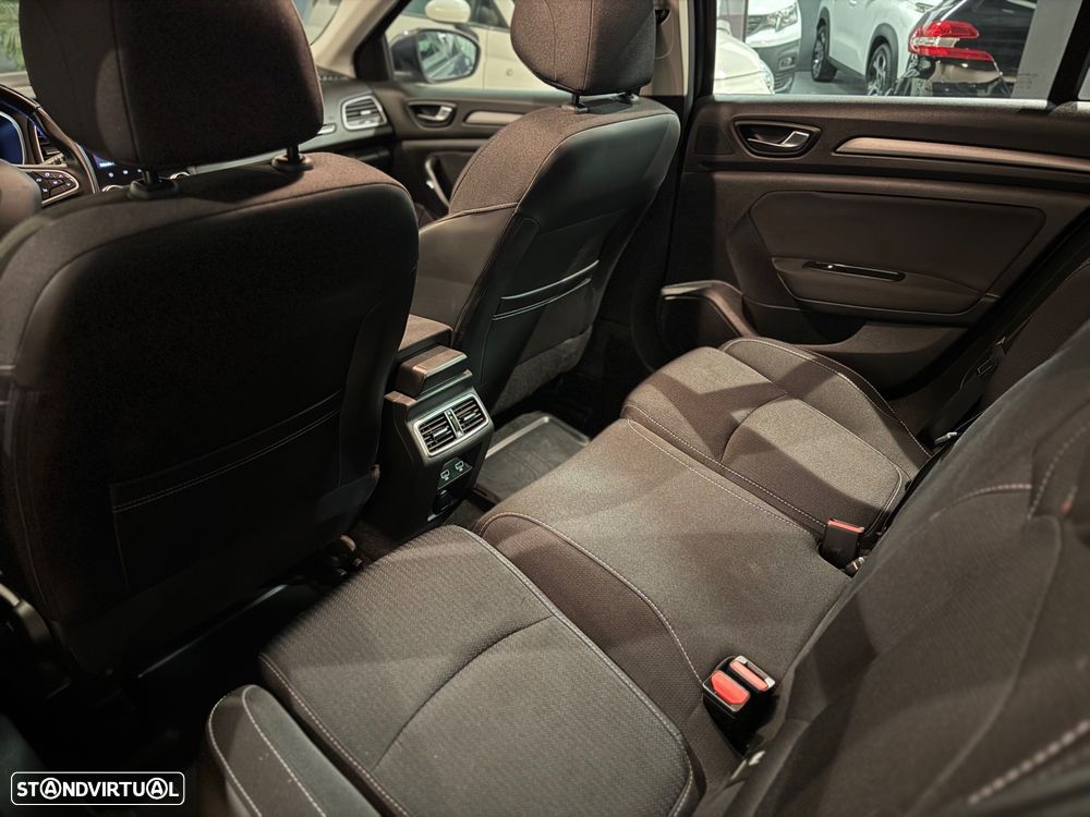 Renault Mégane Sport Tourer 1.6 E-Tech Plug-In Intens - 43