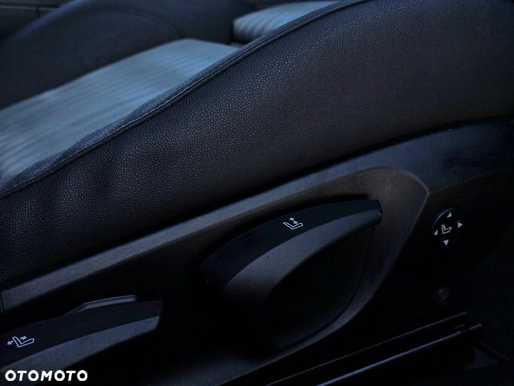 BMW Seria 1 120d - 13