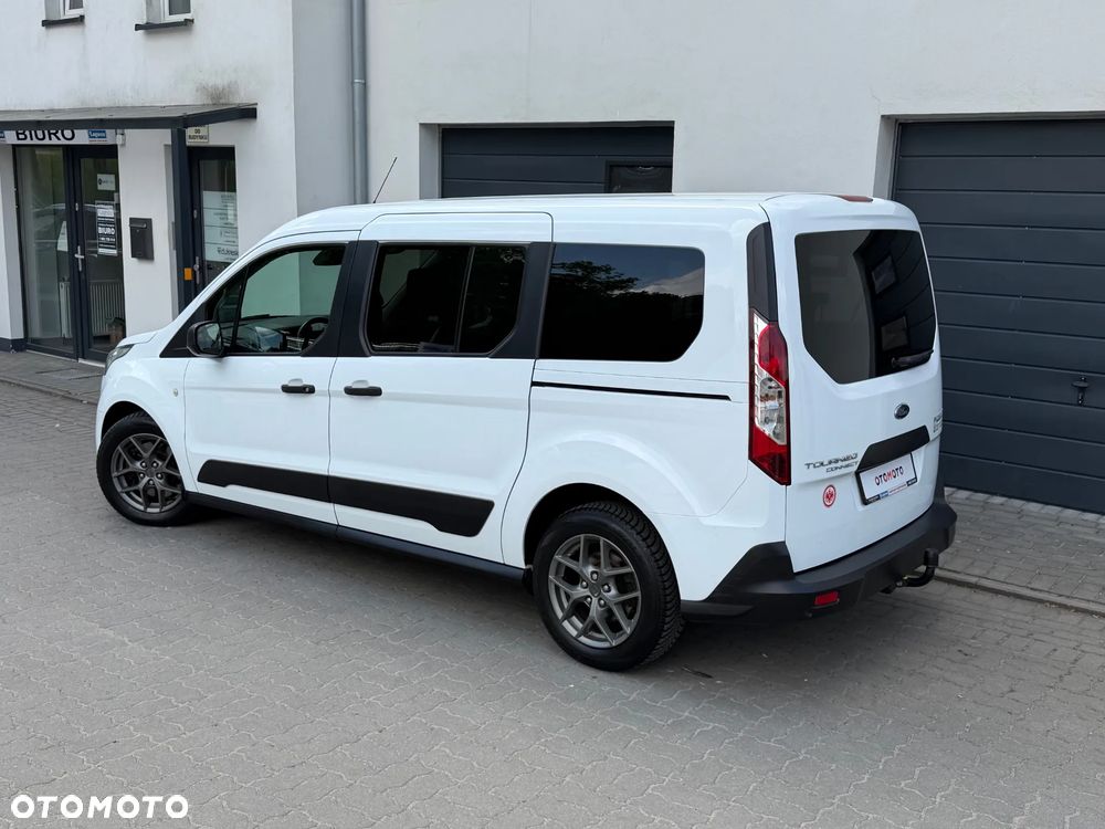 Ford Tourneo Connect Grand - 31