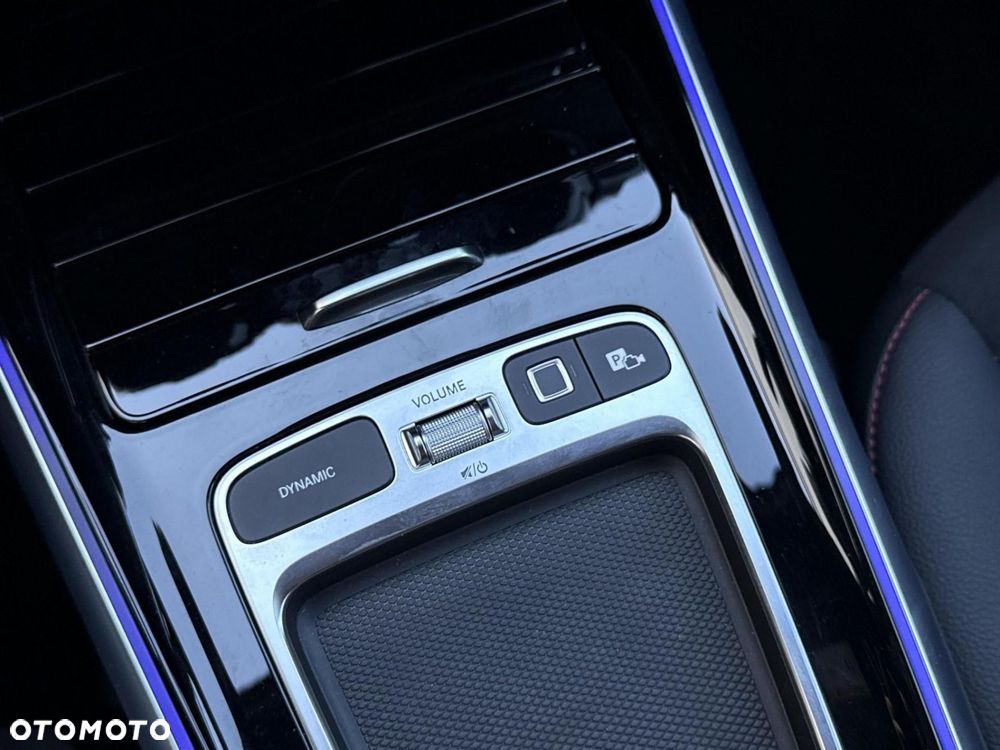 Mercedes-Benz GLB 200 d AMG Line 8G-DCT - 20