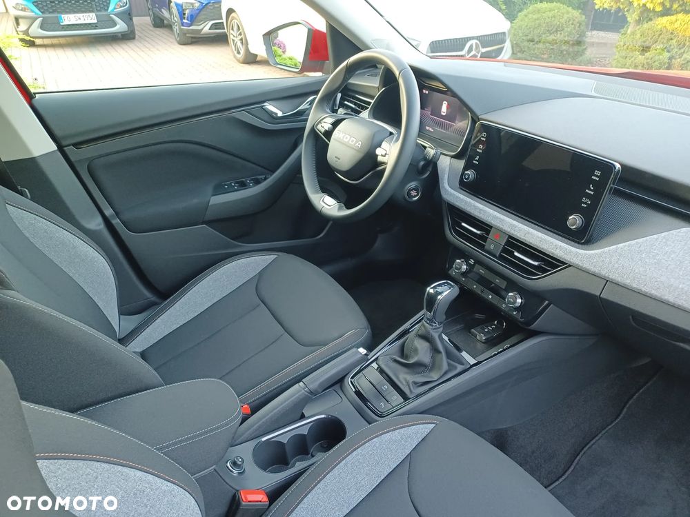 Skoda Kamiq 1.0 TSI DSG Tour - 7